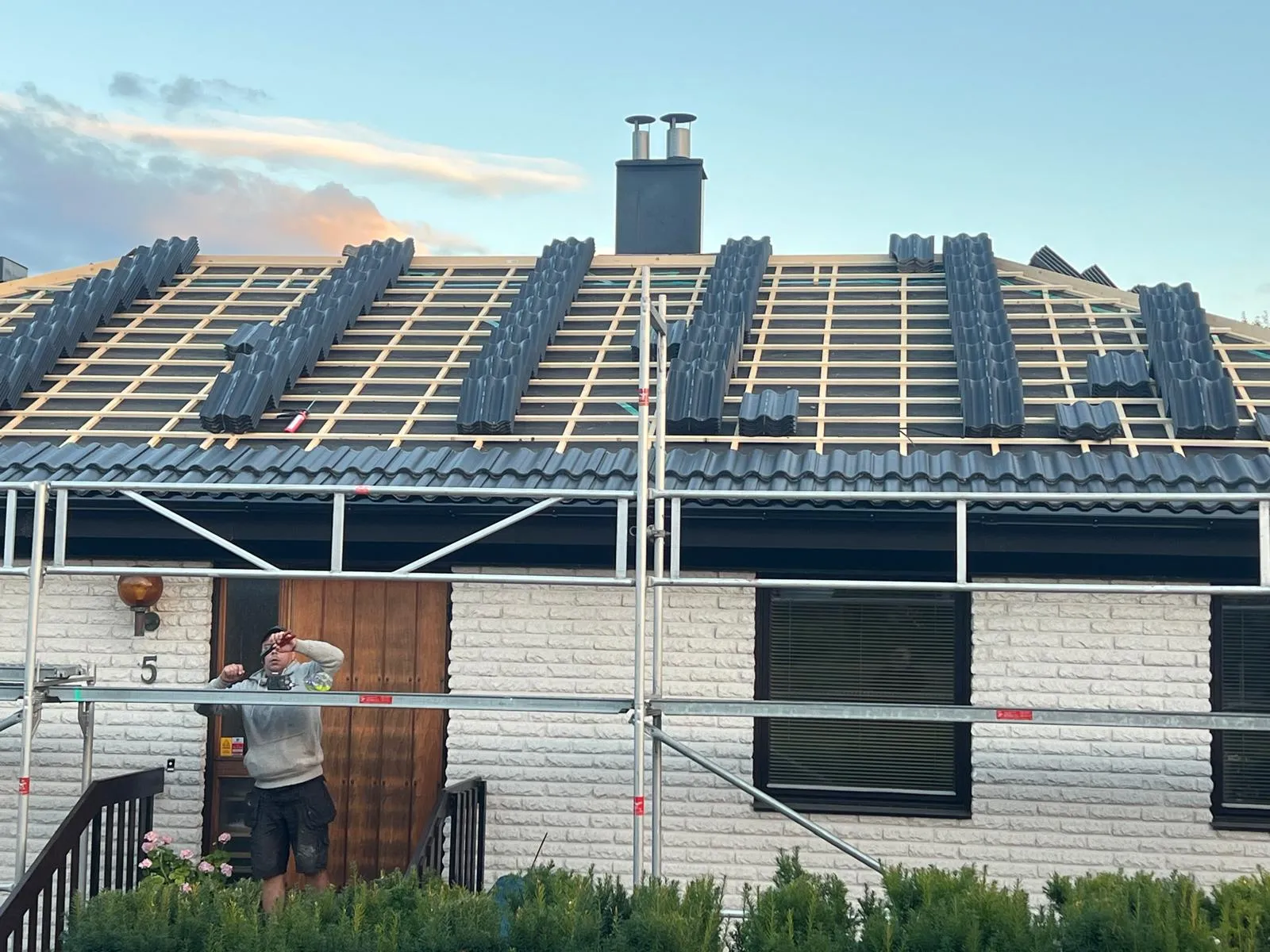 Färdigställt takprojekt i Landvetter med nya takpannor